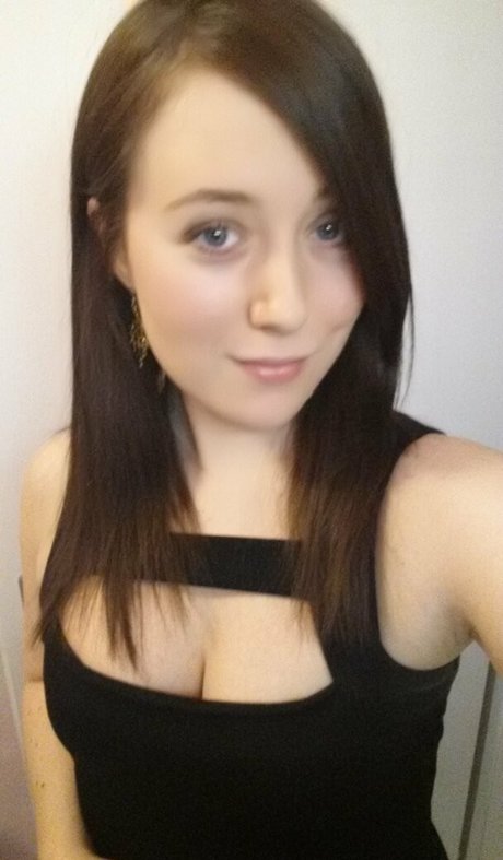 lilymariemfc 女優 写真