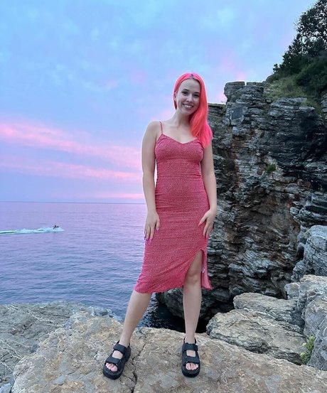 Fairy Elfie 可愛い女優 写真