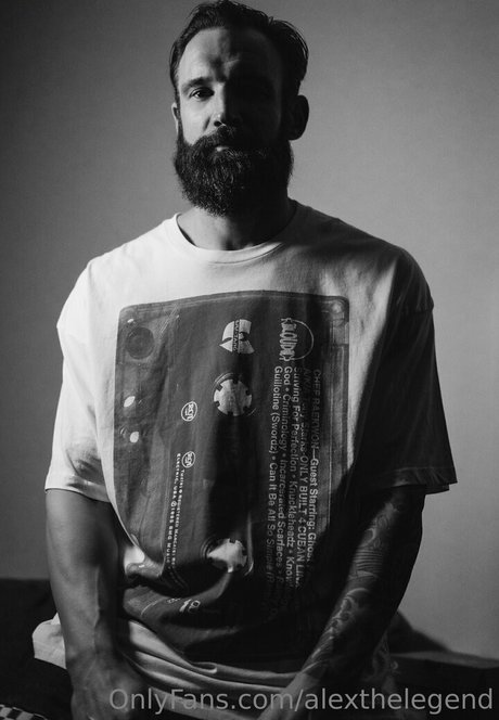 alexthelegend 高品質のポルノスター 写真