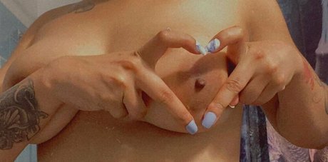 xluckyme xxx女優 ギャラリー