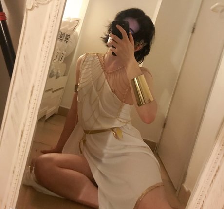 Hisamecos ポルノスター エロティック 画像