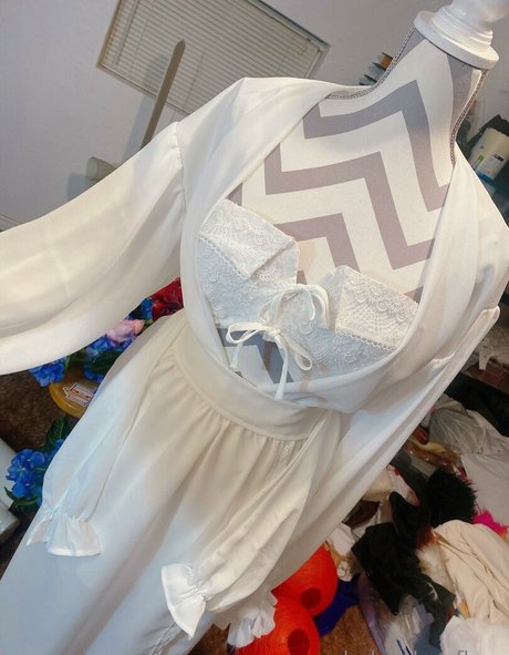 Kobaebeefboo エロティックモデル 写真