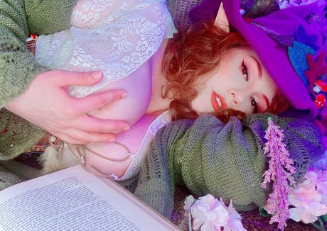 濃厚な熟女オンリーファンズ 無料セクシー 写真