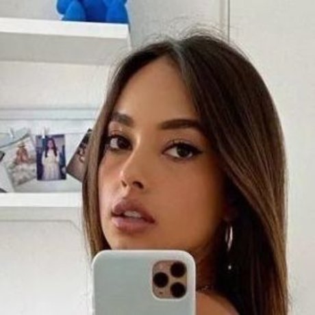 Dani Torres xxxスター 画像