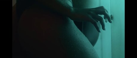 Gabriela Versiani ホットなポルノスター 画像