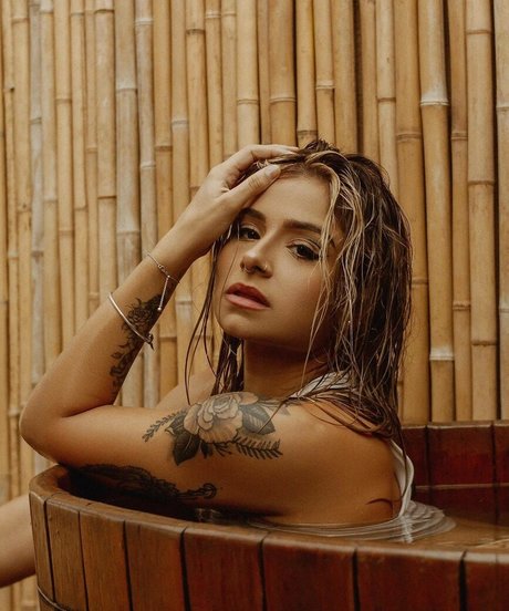 Daniela Stievano XXXモデル 写真