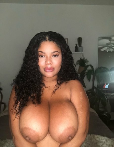 thebigtitwitch 最高のスター 写真