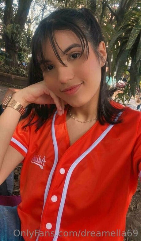 dreamella69 女優 写真