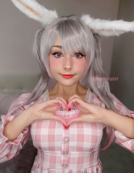 Nymphahri セクシーなポルノスター 画像