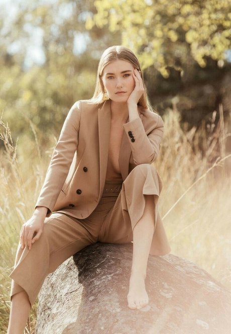 Oceane Le Ny ポルノモデル 写真