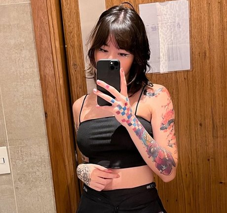 Julia Cristina 完璧な女優 写真