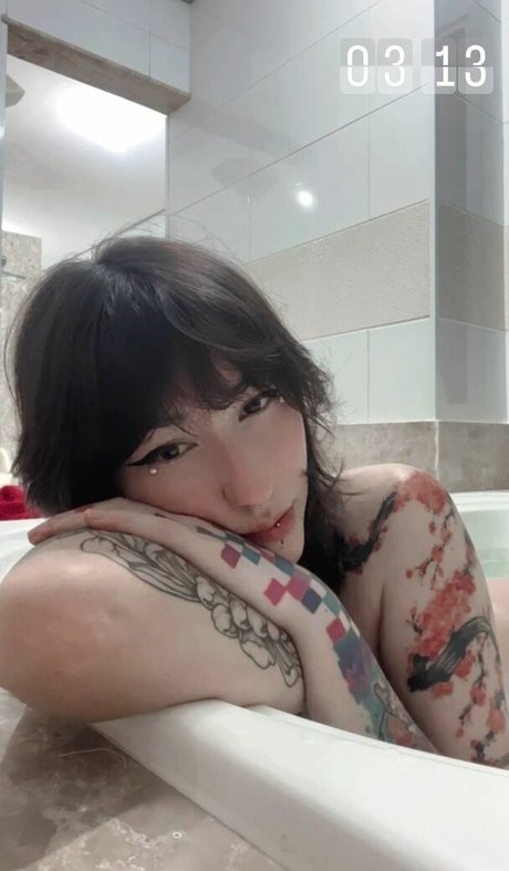 Julia Cristina ポルノスター 画像