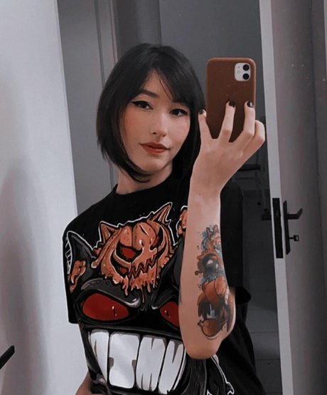 Julia Cristina 無料女優 写真
