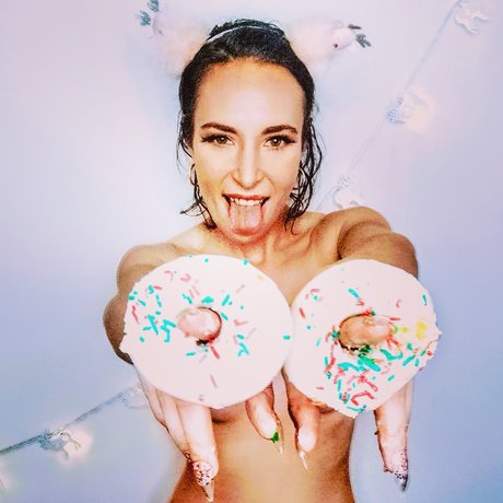 leeleelolliepop スター 裸 写真