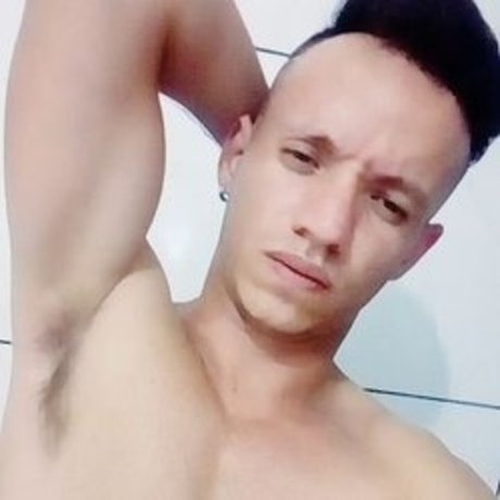 Lauzimiro 裸モデル 写真