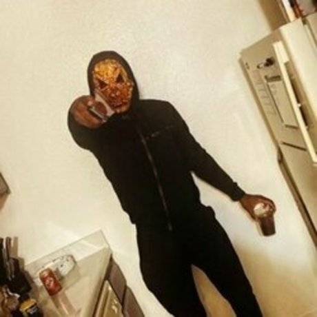LIL DEEBO XXXモデル 写真