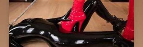 Melissa Song セックスモデル 写真