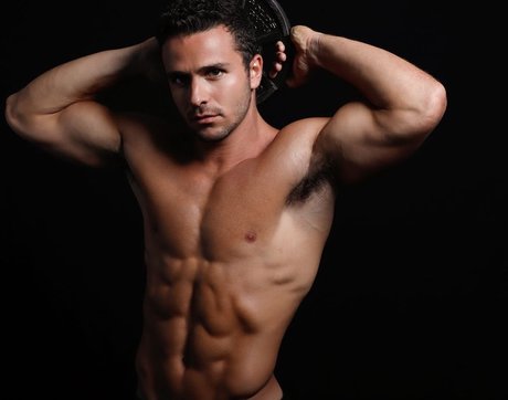 Luke quinn xxxモデル 画像