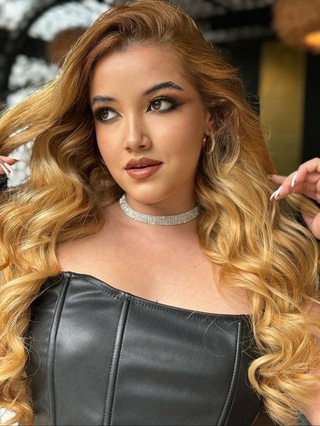 Luisa Castrillon 最高のモデル 写真