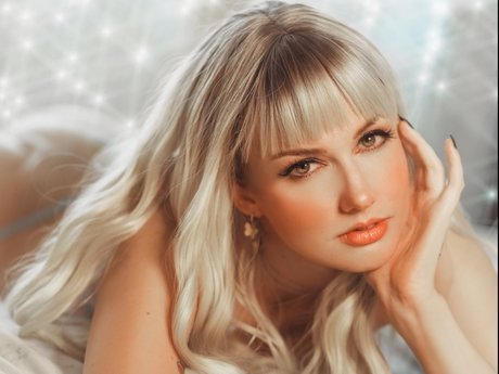 Manzi Rae  profile image