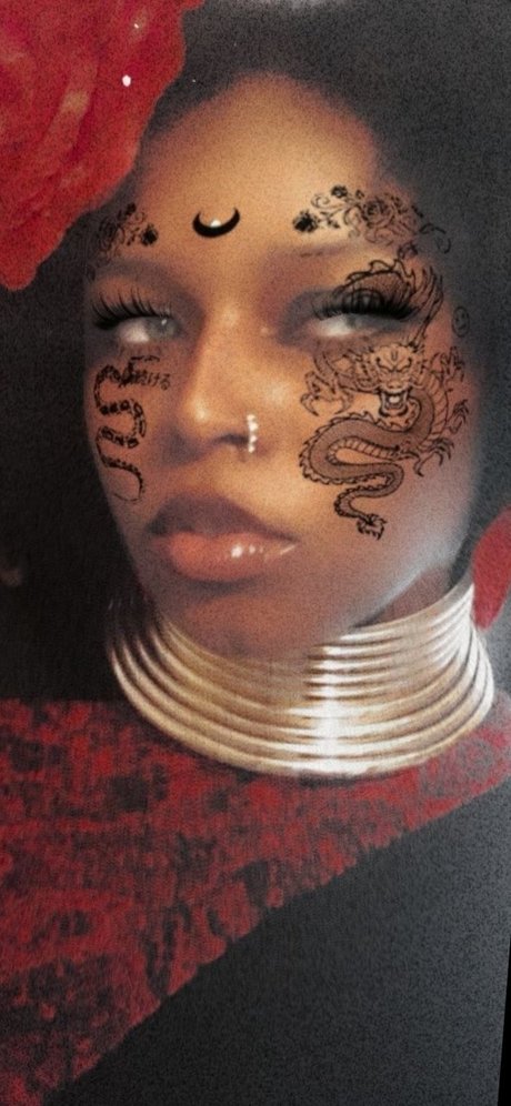 MelaninatedWaifu 最高のスター 写真