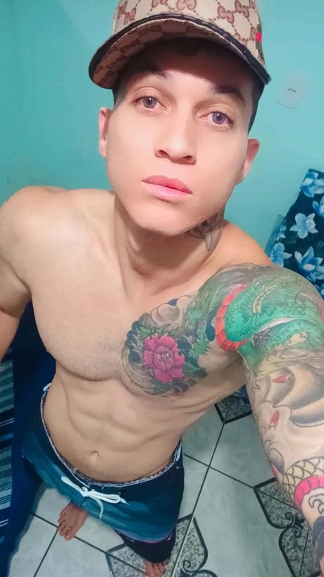 Niel Silva ポルノスター ヌード 画像