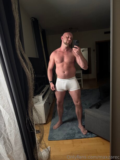 Max Zarec XXL 完璧な女優 写真