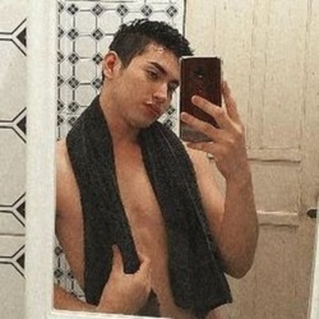 Matheus Correa セクシー女優 写真