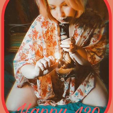 MMA Fan Girl Tori アートスター 写真