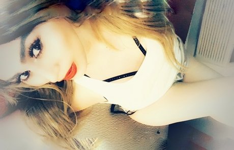 Nahhdee Kitty 限定モデル 写真