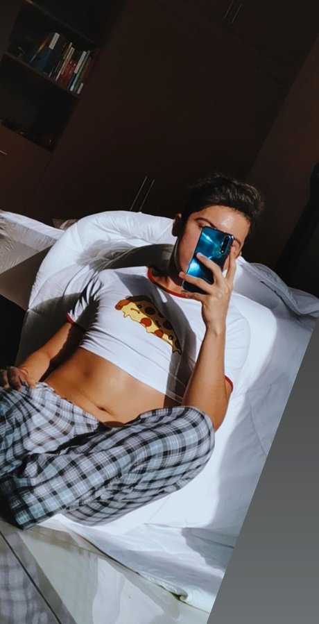 Edoardo セクシーモデル 画像