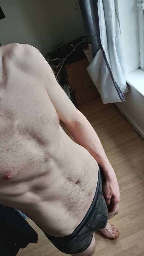 Nathan thomas ホットスター 写真