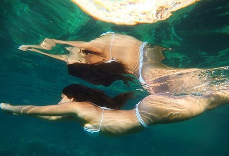 Ariadna Hafez 素敵なポルノスター 写真