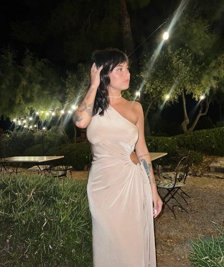Giorgia Soleri 高品質のポルノスター 画像