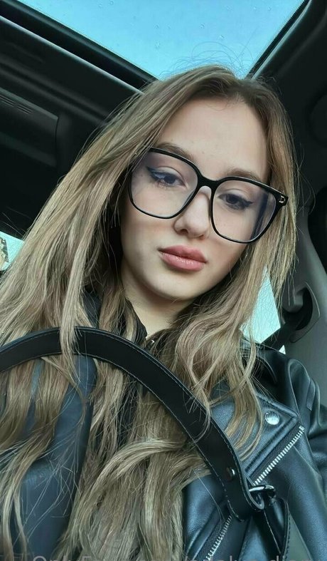adalyn diary 高品質女優 写真