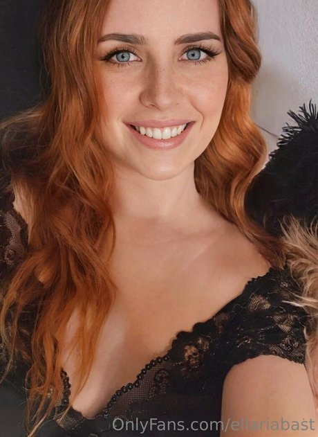 ellariabast ポルノスター ベスト 写真