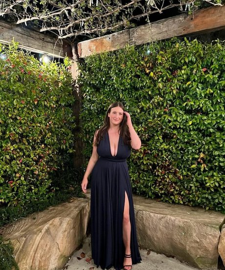 Josie L 裸のポルノスター 写真