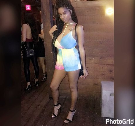 Katarra Mcduffie トップスター 写真