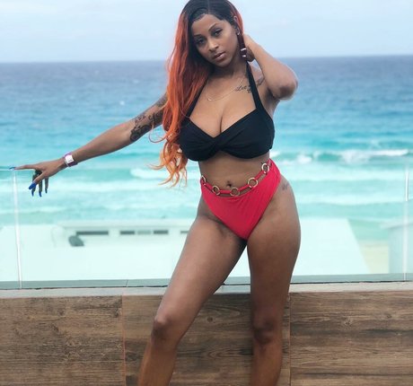 Katarra Mcduffie ポルノスター ギャラリー
