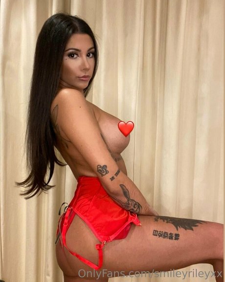 AFC Lei 美しいモデル 写真