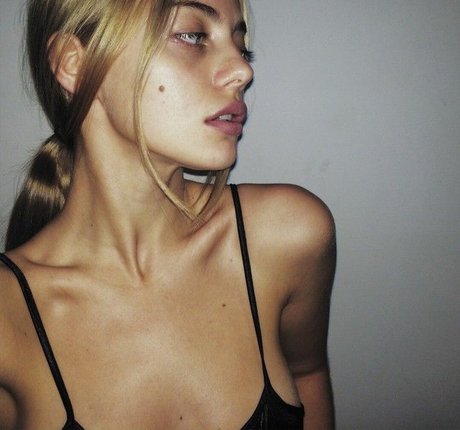 Kate Kishuk 高品質スター 画像