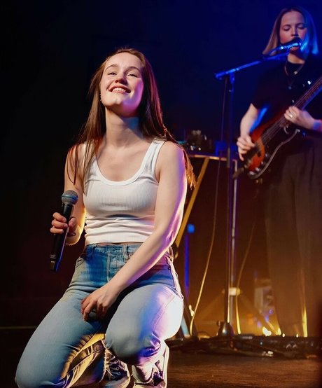 Sigrid Raabe 裸モデル 写真