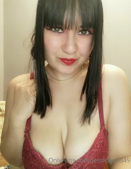 jessicajons49 スター ヌード 写真