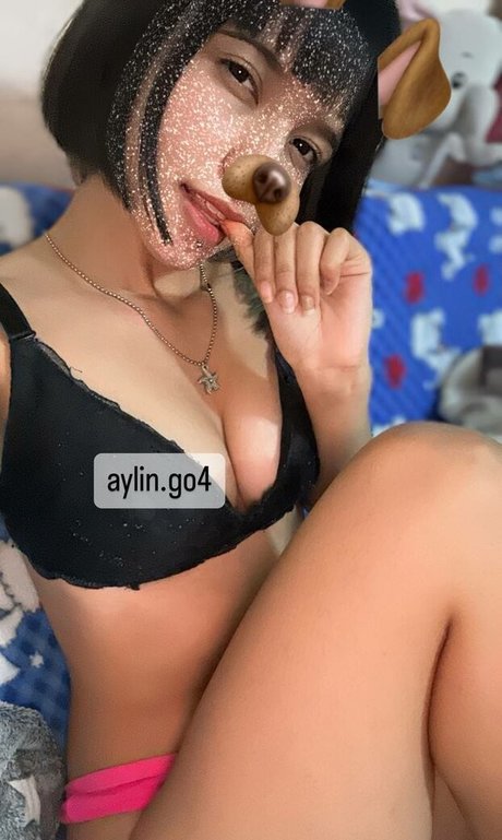 Aylin go4 裸の女優 画像
