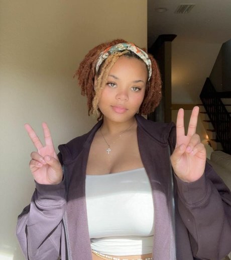 Jaden Alexiis 最高のモデル 写真