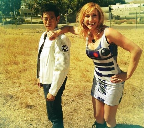 Kari Byron エロティック女優 写真