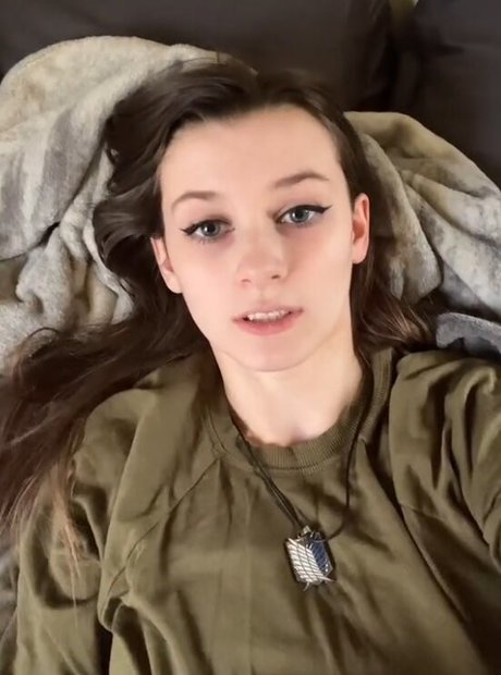 izassassin セックスポルノスター 写真