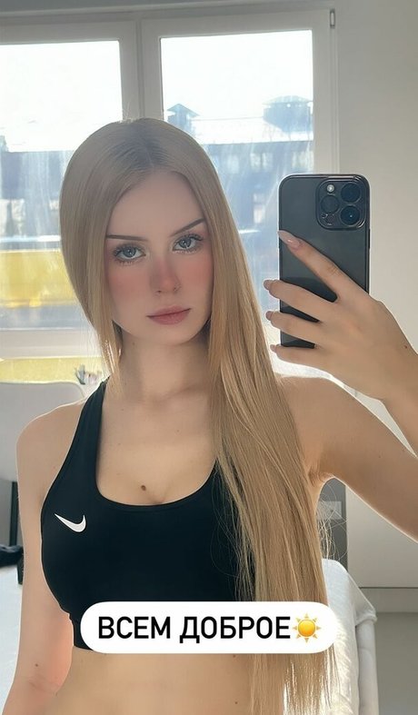 i am doshik セックス女優 画像