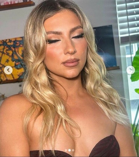 Annie Lederman かわいいスター 写真