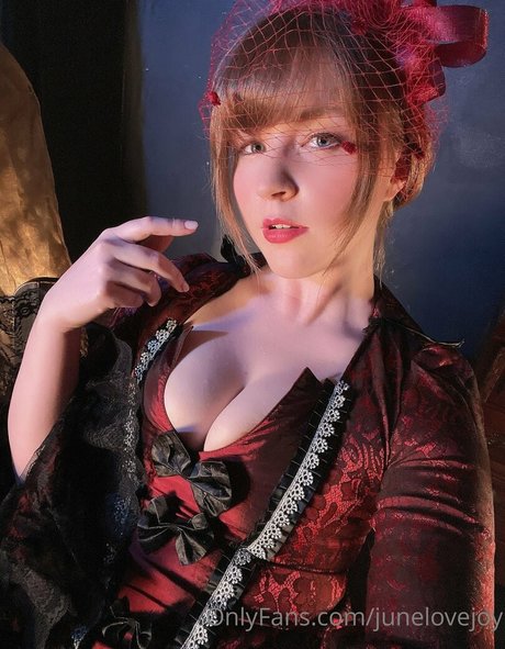 junelovejoy セクシーなスター 写真